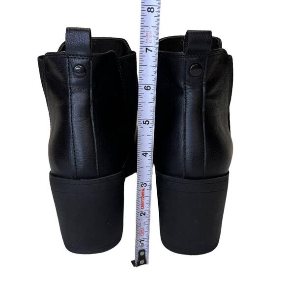 Xappeal Laura Women's Moto Chelsea Boot Size 8 Black Leather Pull On - Picture 8 of 13